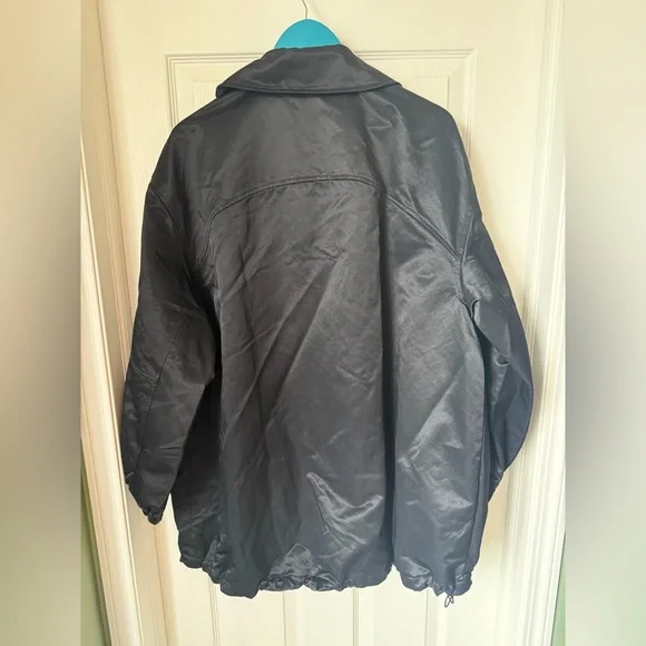 Lululemon 
Lightweight Oversized Coaches Jacket | Size small - Picture 8 of 11